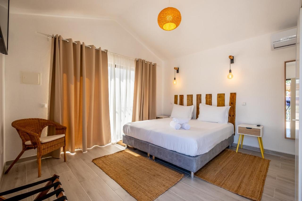 Flow Rooms Компорта Екстериор снимка